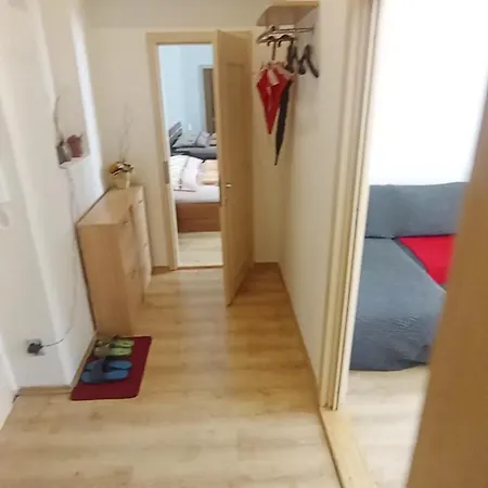 Bright And Cozy - 3 Min To Old Town Square Prag