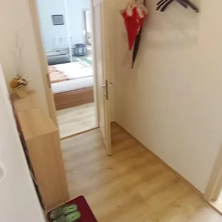 Bright And Cozy - 3 Min To Old Town Square Daire Prag