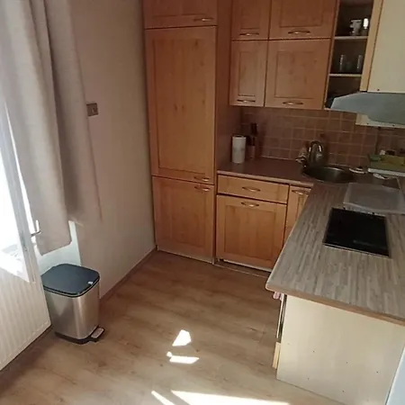 Bright And Cozy - 3 Min To Old Town Square Daire Prag
