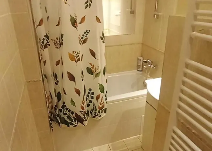 Bright And Cozy - 3 Min To Old Town Square Apartmán *