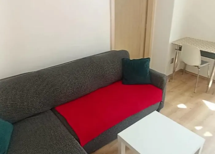 Apartmán Bright And Cozy - 3 Min To Old Town Square Praha