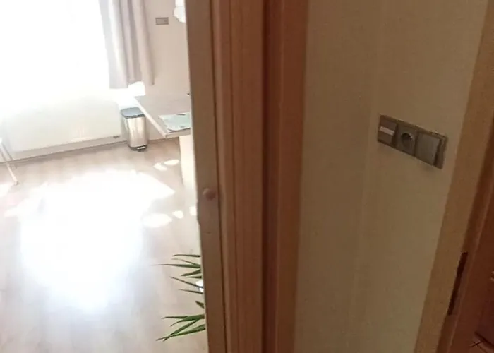 Bright And Cozy - 3 Min To Old Town Square Apartmán