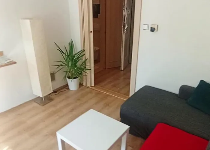 Bright And Cozy - 3 Min To Old Town Square Apartmán