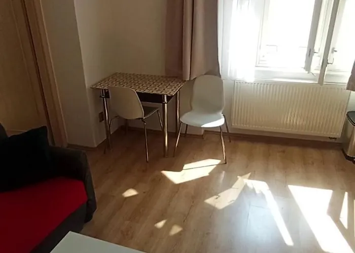 Apartmán Bright And Cozy - 3 Min To Old Town Square *