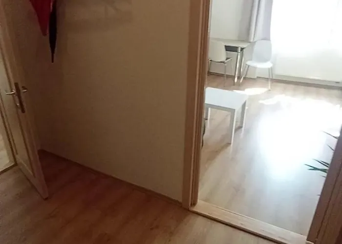 Bright And Cozy - 3 Min To Old Town Square Praha